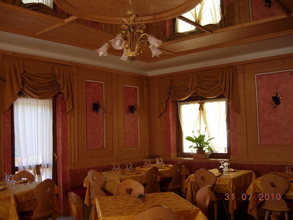Albergo Eden Ponte Di Legno Esterno foto